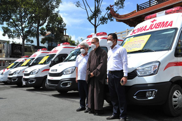 Ho Chi Minh City Buddhist Sangha supports the COVID-19 fight